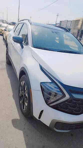 كيا سبورتج 2024 ابيض مميز
فول فول مواصفات بصمة بارنوما فتحه

  وارد أمريكي حادث بسيط شوية بلصندوق ومصلح نفسه لباقي بلادي 

فول مواصفات فئة اكس لاين
وياها داش كام 3 كامرات 
 محرك 2500 . كير 8 نمر

 ماشية  2000 ميل وضع زيرو

بانوراما 4 WAD

بصمة : تشغيل - ابواب - صندوك

صندوك كهرباء شاشة كبيرة على طول الدشبول دجتل كامل 

كيجات الكترونية متغيرة حسب الوضعياتانظمة القيادة : سبورت - سمارت - نورمالاضواء ترحيب عند الاقتراب مع ترحيب داخلي عند الصعود او المغادرة

. شحن وايرليس

 منافذ تايب سي عدد 3 مع 2 في الكشنات ومنفذ يو اس بي ومنفذ جداحة

هاند بريك بصمة

 اوتو هولد

. فول رادارات امامية وخلفية وجانبية

 تحديد مسار ذكي

 قيادة أليه ذكية

 نقطة عمياء

 كروز سرعة. تدفئه كشنات

كشن السائق كهربائيّ 

‏‎وضعيه تغير صوت المحرك

 اشاير بالمري

 تشغيل عن بعد شاشة لمس متغيرة لتحكم الميديا او لتبريد

. ستيرن فول تحكمات

وبعد بيه هواي شغلات السيارة فول الفول وجدا نظيفه رقم بغداد بأسمي سنوية وهزة جديدة

للاستفسار ***********

السعر 260 كلشي اكو بالسوك
