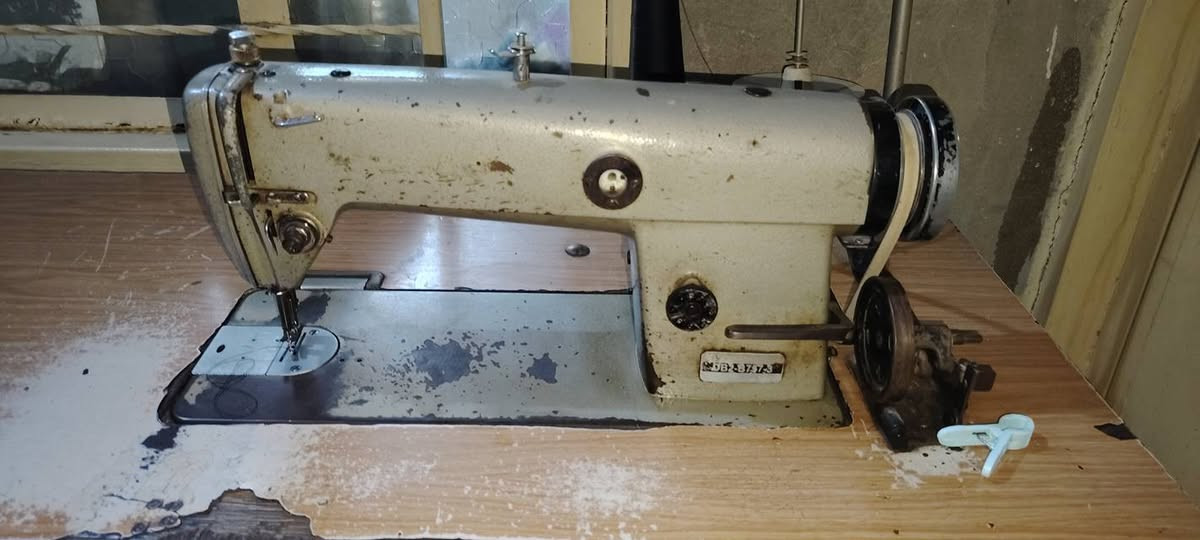 مكينه براذر 57 ياباني صناعي مثل ما موضح بلصوره السعر 175 الف


**إذا كنت صاحب هذا الإعلان وتريد حذفه لأي سبب، رجاءا أرسل رسالة إلى الدعم الفني**