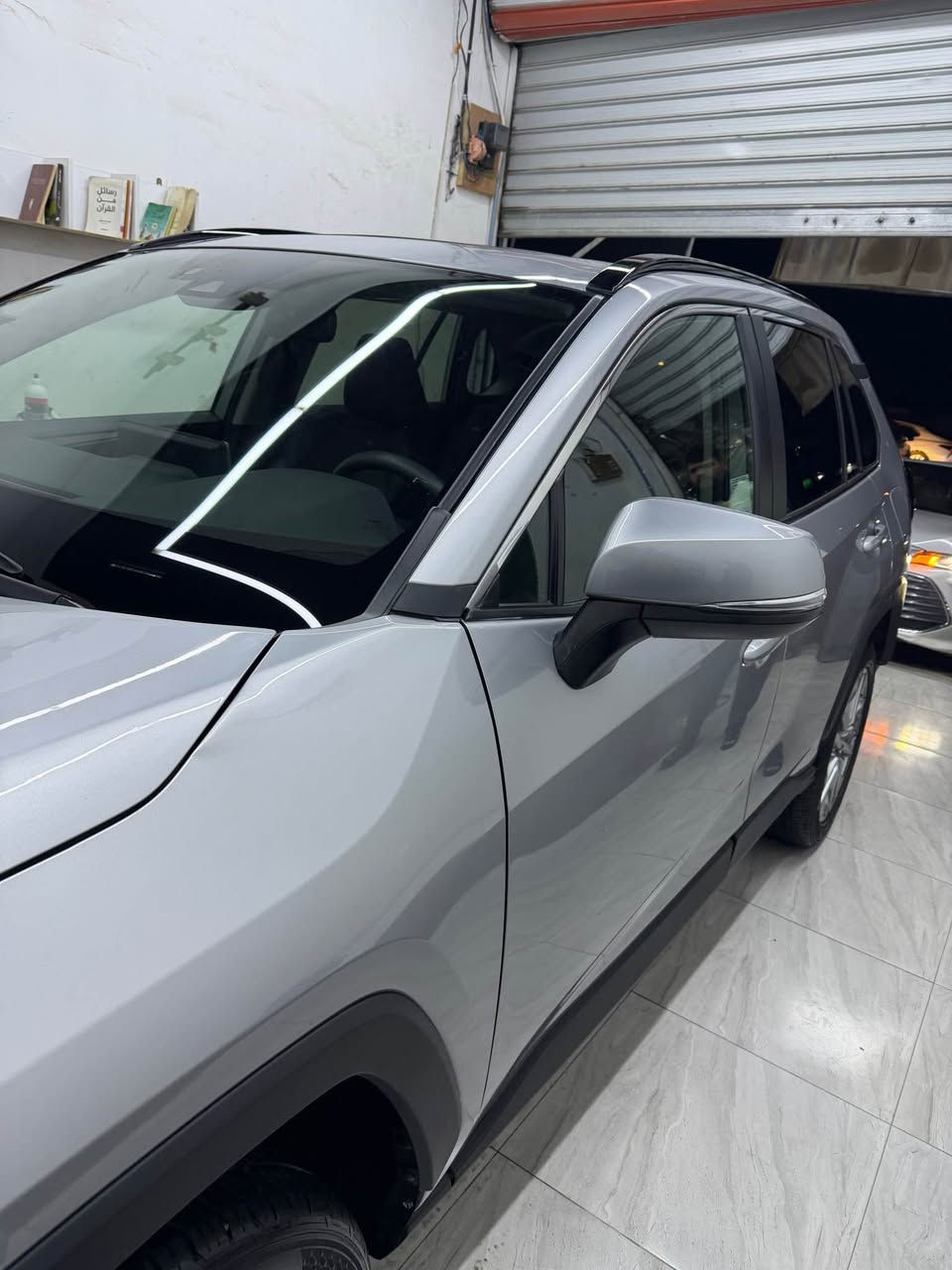 راف فور ٢٠٢٤ مواصفات xle premum يعني فول مواصفات 
كسنات جلد رادار ٣٦٠ سلايد ويل كروم سنوق شفت بصمة 
موبايل شحن 
سيارة بدون ايرباك حادث فقط جاملغ سكن بدون دواخل بدون ارباك وية شبر من خشم بنيد 
بجم خلفي كبس مكان سيارة كركوك 
سعر ٢٣٥ و بي مجال 
*********** كركوك, العراق
