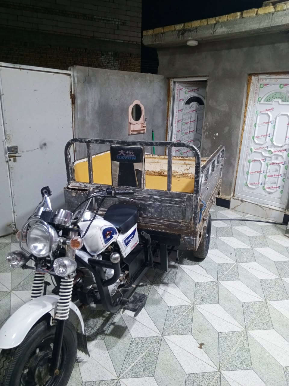 السلام عليكم ستوته دايون موديل 2015
تعمير 25اوراق اصولي ستوته جاهزه وخير من الله سعره. مليون و 350مكاني ناصريه مركز ***********
