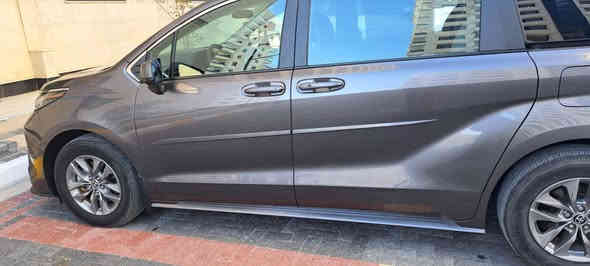 للبيع .... تويوتا سينا 2023 Le الضرر تعديل  البنيد على البارد والدعامية نفسها راجعة ... الايرباكات كلها سليمة .... شرط السيارة بدون اي قطرة صبغ  .. صورة الحادث مرفق مع الصور ممشى السيارة 70 الف كم قابل للزيادة .. مكان السيارة. .. الانبار - الفلوجة .. سعر السيارة 28500 $ وبيها مجال بسيط للتواصل ***********
