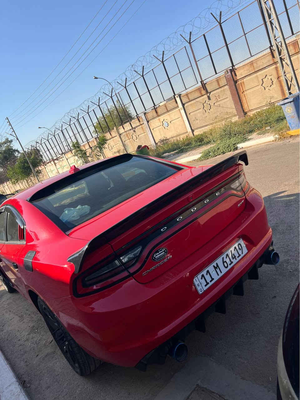 جارجر مديل ٢٠١٨ وارد كندي. 
كفاله عامه من تبديل والصبغ والبارد. والشخط والرصعه 
حته دعاميه كفاله 
نضيفه نسبه ٩٨٪؜
جاهزه مناقصه شي ابد 
ماشيه 71  حقيقي 
سياره جديده بمعنى الكلمه 
السعر 253 
جارجر جديده غاليه 
مكان بغداد مصفى الدوره 
*********** بغداد, العراق
