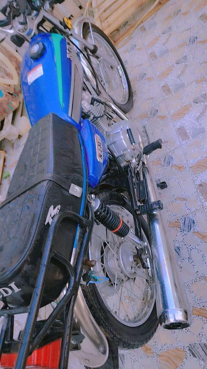 سلام عليكم دراجة نامة امتياز مديل 25 اوراق سكنر 
شلعتها تخبل عنوان كربلاء المقدسة العطيشي متواجد خاص ورقمي *********** سعر خاص او اتصل
