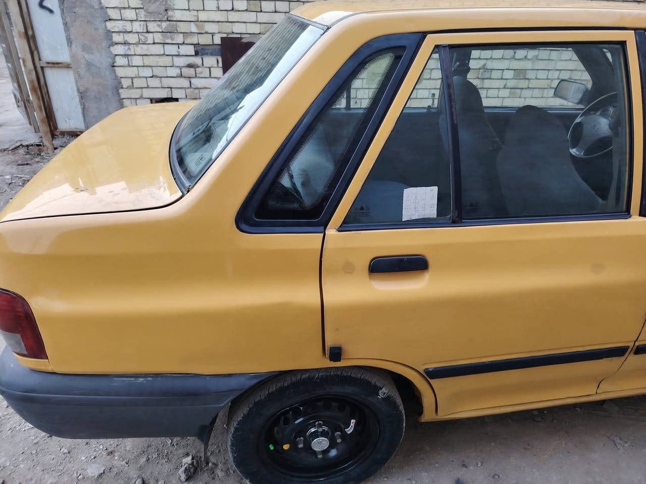 سلام عليكم سايبه للبيع موديل 2013 مشروع وطني شواصي مكفولات بيهه دوايروذيوله صبغ هئه وغرامه احنه نتكفل بيهه سعر 31مكاني بغدد ***********
