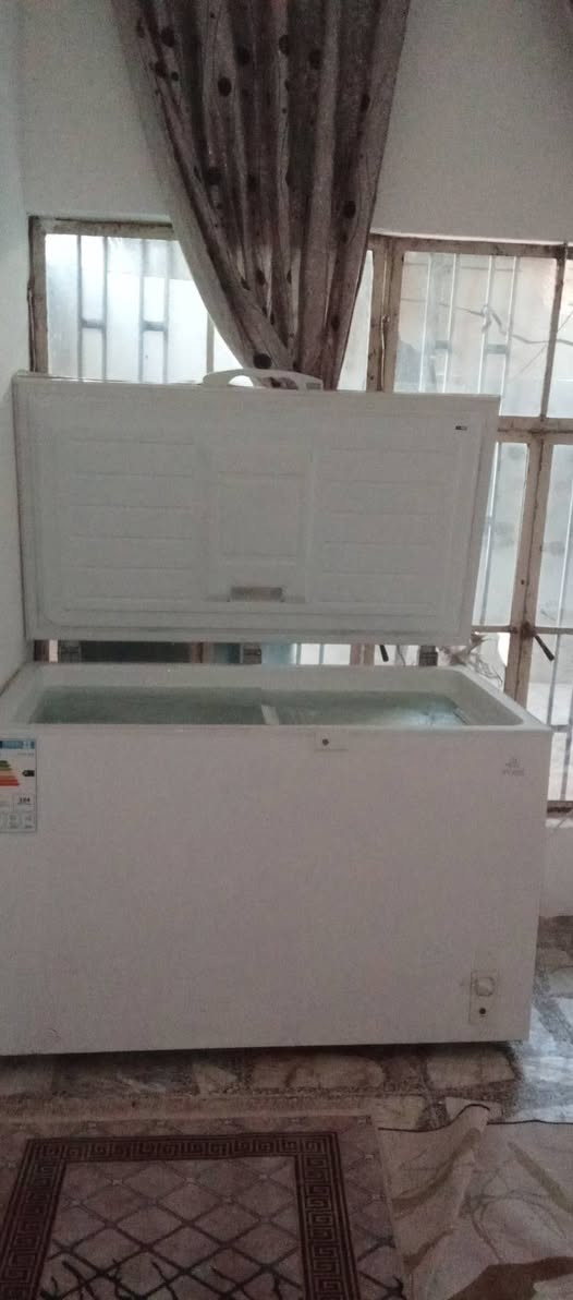 السلام عليكم مجمده جديده صار لها 15 يوم من مشتغله للبيع العنوان الشعله السعر 500 وبيا مجال***********
