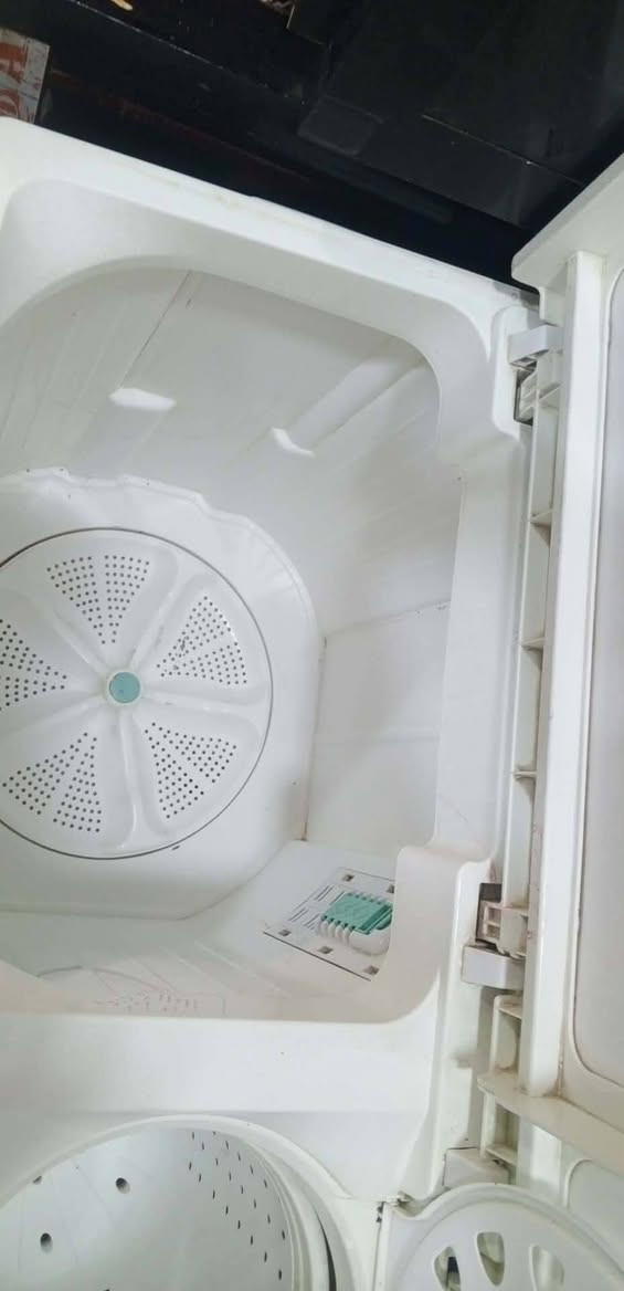 غساله حجم 26نظيفه جدا. مستخدمه قليل.  السعر 140 وبيهه مجال. عنوان ديوانيه


**إذا كنت صاحب هذا الإعلان وتريد حذفه لأي سبب، رجاءا أرسل رسالة إلى الدعم الفني**