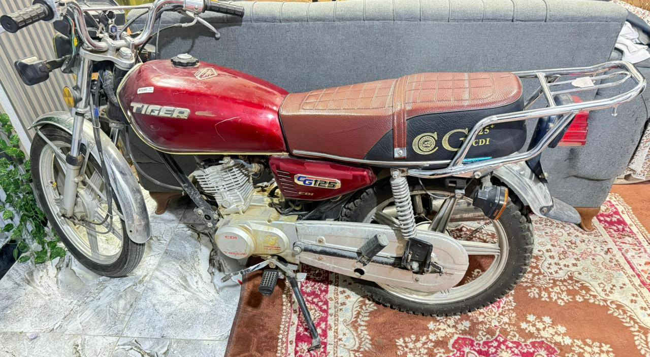 دراجة للبيع للاستفسار 

*********** 
بسعر مناسب
