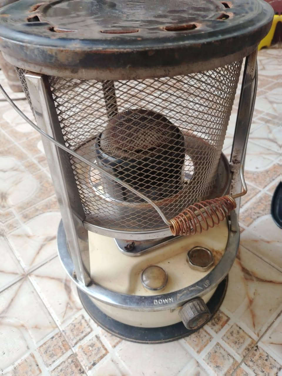 قيم وخذهن
***********

مكلفه بل نشر
