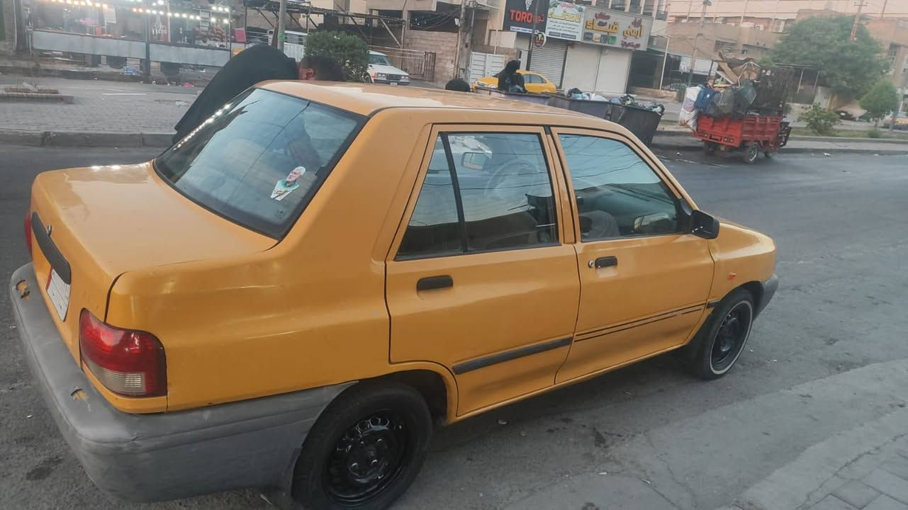 سلام عليكم سياره سايبه للبيع موديل 15 سعر 33بيها طخه خفيفه سياره مكينه جديده كير نضيف ***********باقي التفاصيل على الواتساب
