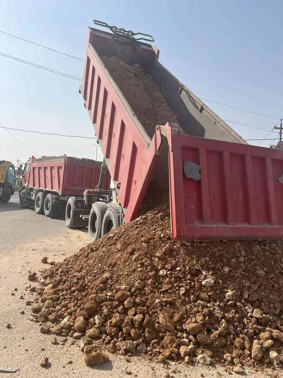 ‏‏‏ عربانة للبيع سرب ثلاث 22 طنية 12 ونص مقفولة في العام لقياس شو مقفول زام بغداد كلا بن *********** مكان النجف
