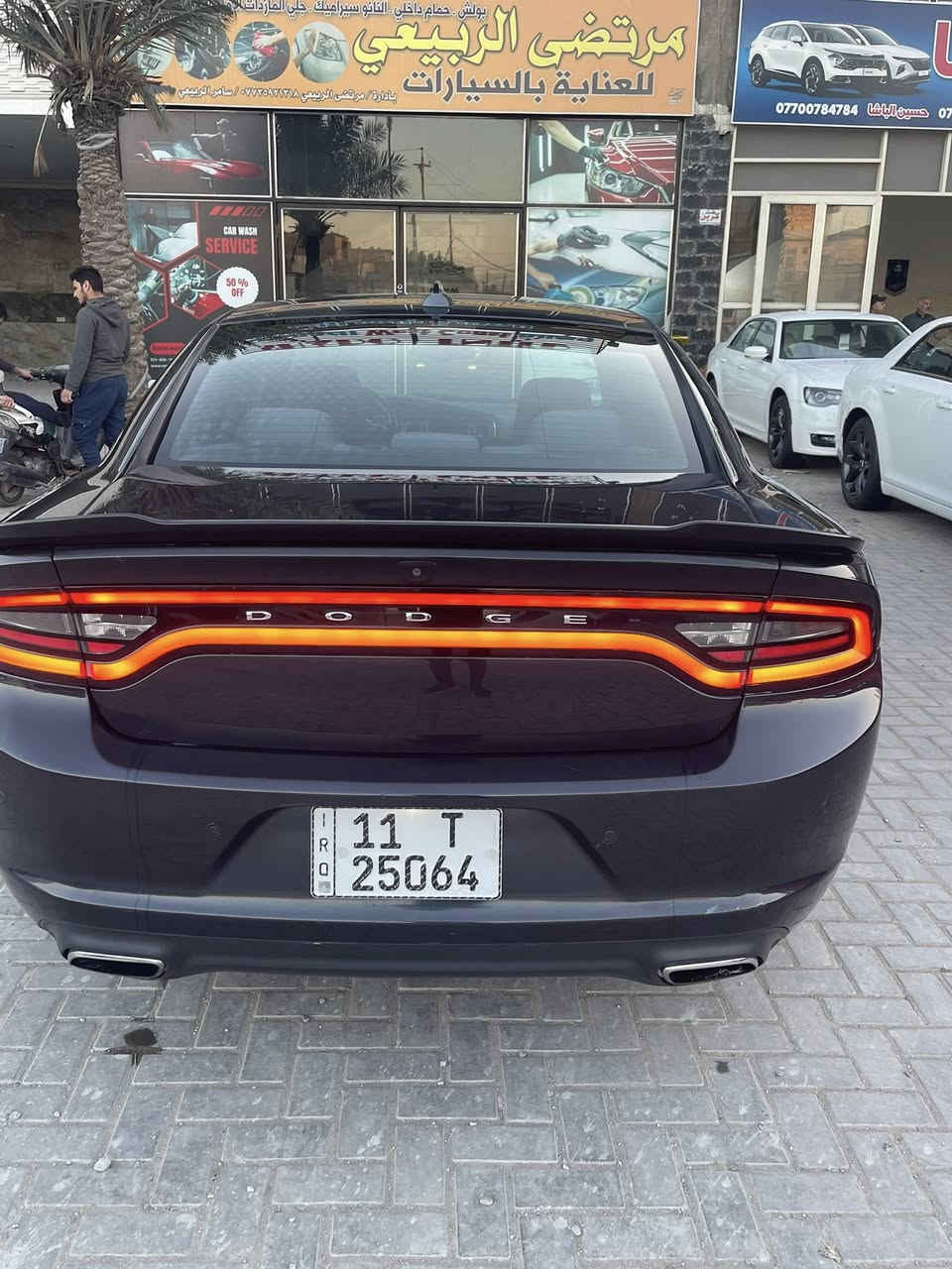 السلام عليكم
جارجر 2016 sxt 
محرك 3600 
شاشه جبيره 
تشغيل عن بعد
بدون ارباك صور حادث بالمنشور
ماشيه 115 m
بغداد با اسمي السعر 178
***********
