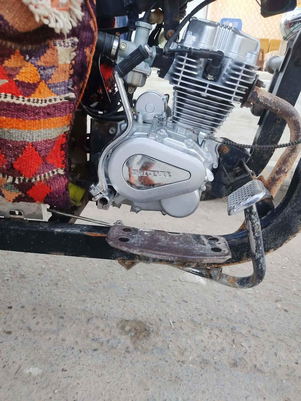 السلام عليكم ستوته للبيع 14اوراق اصوولي تعمير فقط البدي 14والشاصي محرك 25ستوني شاده ***********السعر 1650بيهه مجال مكاني رميثه مجمع ال عزوز
