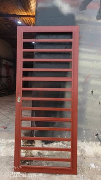 نشتغل جميع انواع لبوب وشبابيك ومراجيح وسقايف وقفاص وجميع ميخص لحداده و...