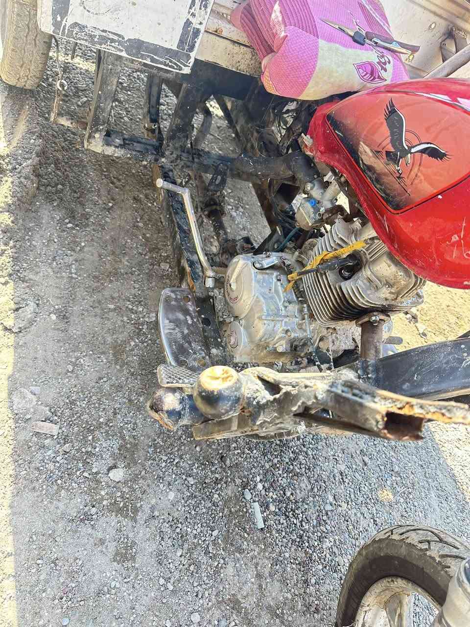 السلام عليكم  ستوته للبيع محرك ٢٢ مكاني بيجي مابيهه اي نقص وسعرها مناسب  هـ ***********
