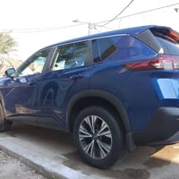 نيسان روج مديل 2023 SV - للبيع والمراوس المواصفات  _تشغيل عن بعد  -مصا...