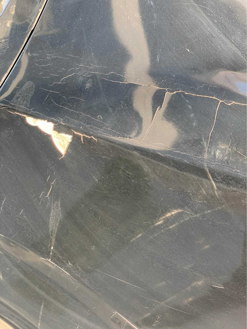 شۆفرلێت سۆنیک  پرێمەر 2020
 CHEVROLET SONIC/ PREMIER/ FWD 2020
مواصفات  فول بەس سلاید نیە 
 رەنگی رەش، پشت و پێش کەپس
چاملخی دواوە لەگەل دەرگای دواوە سبوخە، بێ ئێرباگ، چاکردنەوەکەی تەصلیحی دوبەیە جوان نەکراوە بۆیە ئیستا مەعجونەکەی بەریداوە.
مەکینە ١٤/تۆربۆ/ مەکینە کەپس بە شەرت
نرخ 90$
*********** أربيل, العراق
