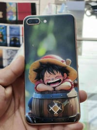 ايفون 8 بلس • ٦٤ • ضهر مكسور