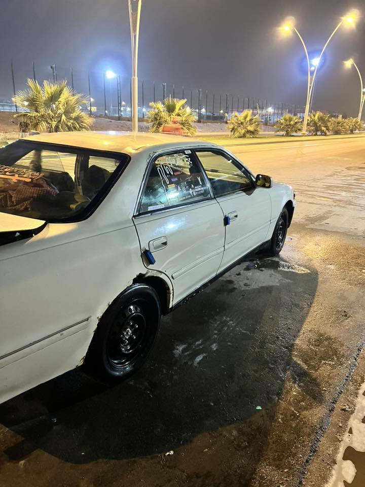 سلام عليكم مارك الفيني موديل 1997 مكينه وكير كفاله مكفوله من الكص والنقل مكاني بصره الزبير حداده جديده يرادله تربيبات بسيطه خيسات قليله سعر 44 رقم ***********
