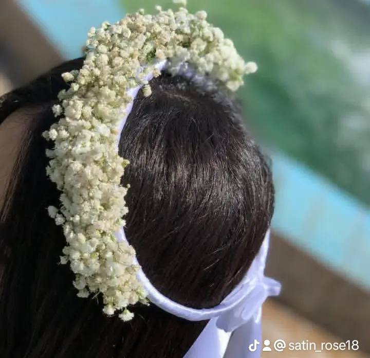 اشتغل ورد صناعي وستان للحجز واتساب *********** ادمن ممكن توافق
