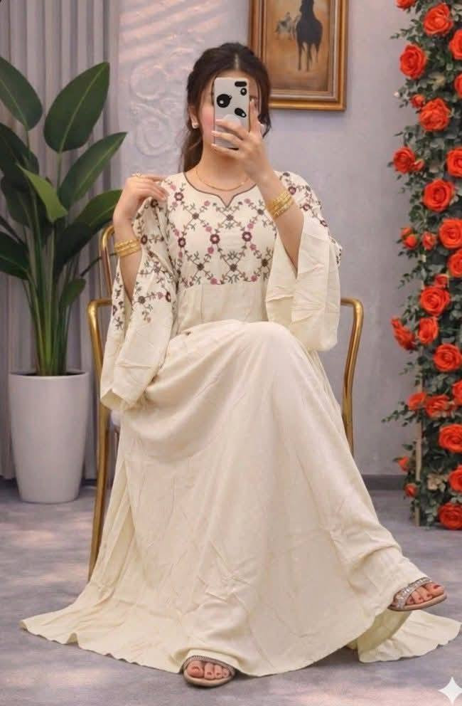 كلابيه كشمير تركي كلوشه شغل يدوي خامه راقيه جدا
السعر 👈 ١٥ الف فقط
قياسات L. XL. XxL. XxxL
 قالب كبير وزن 75__110
متوفر جمله مفرد 
سعر الدرزن 150
للحجز رقم الهاتف ☎️ وعنوان 🏢
متوفر توصيل داخل النعمانية 🚕
🔴 العنوان / واسط / نعمانية خلف الكراج شارع حمزه الرسن
رابط الانستا/https://www.instagram.com/wkllkhgt?igsh=cjl4bXZjYmFoNXNh
متوفر توصيل جميع المحافظات  🚛 
رابط القناة https://t.me/ggbkuu
*********** واتساب
*********** واتساب
*********** واتساب
