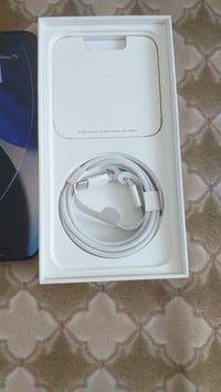 ايفون 15 برو ماكس نضافه فوول ذاكرا 256  بطاريه 88 لا داخل تصليح ولا مب...