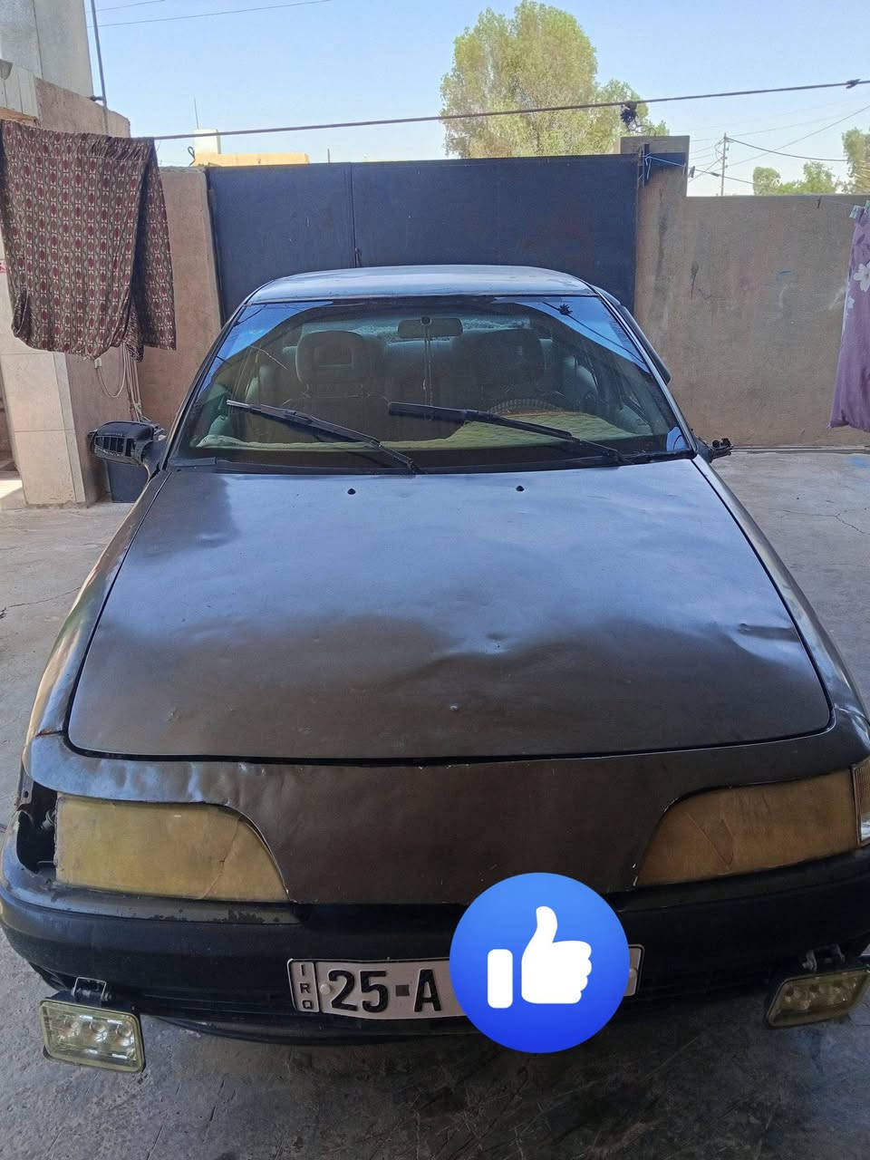 من رخصت الا دمن سياره دايو موديل 1995 للبيع السياره سنويه جديده لل 2029تنتهي السياره بيهه تبخير السياره كامله كهربائية شغاله كلهه مسجل شديته جديد ويا 4سماعت دمام جديده السياره كمله بس تبخير والصدر اشويه بي الستفسار السعر 16وبيهه مجال شي بصيط  خاص ***********
