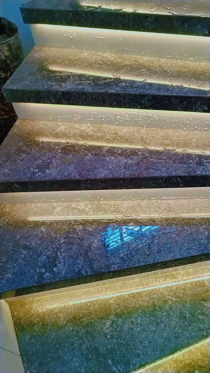 اناره مخفيه للدرج عمار الكعبي ***********
