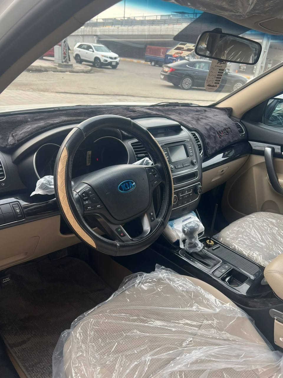 للبيع سورينتو 2015 كفالة عامه رقم ***********
