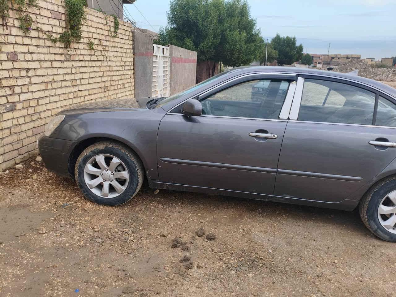 السلام عليكم 
اوبتما مديل 2007
رقم بغداد مشروع وطني
تحكمات ستيرن
شاشه
صدر امامي وخلفي جديد
تخم تاير 
كير ومكينه خير من الله
عليها ادامه كامله 
مكينه 2400 
صبغ حزام ضربتها بالجاملغ الايمن الامامي
السعر 92 وبيها مجال حك الجيه
المكان الدوانيه قضاء سومر 
مصطفى كريم :***********
