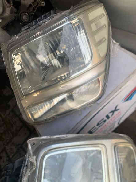 لايتات دوج. نترو. 
علي   المالكي 
الطالبية  
***********
***********
