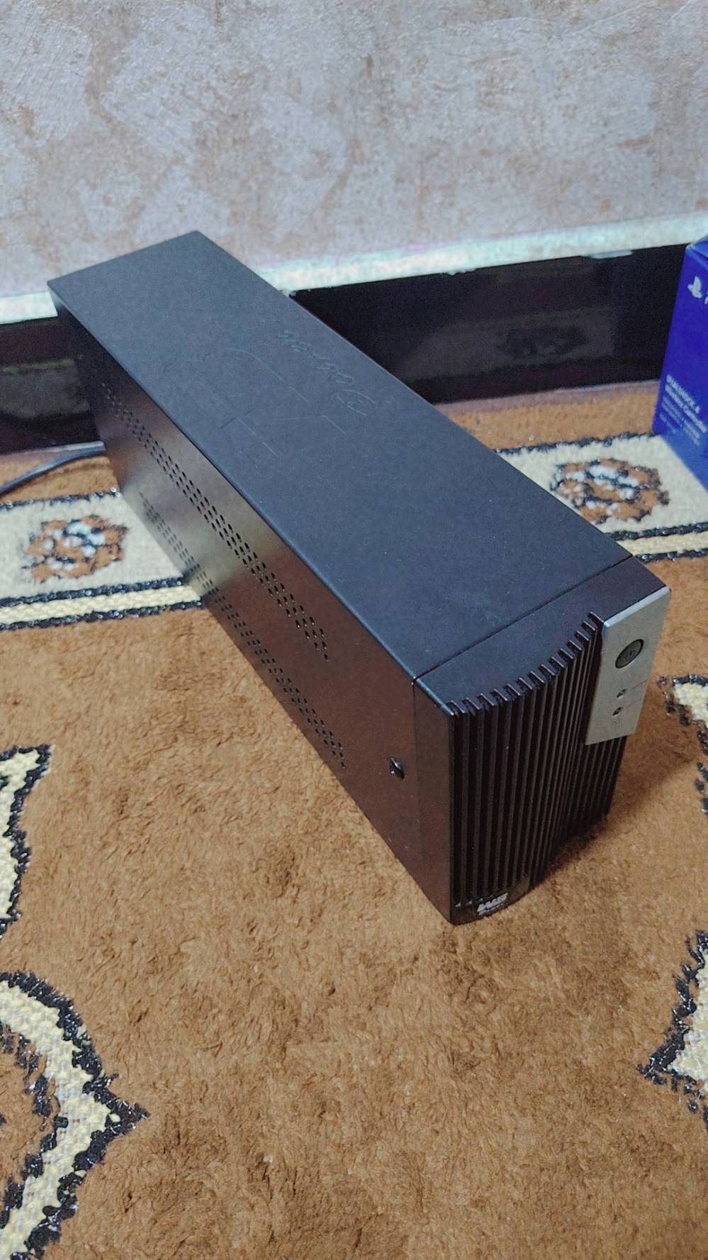 عندي بلي فور اخو جديد للبيع يجي ويا ملحقاته+يدتين+3 اقراص جي تي اي وفيفه17
وكرة السله + حساب داخل لبلي +ويوبي اس 850 +كيبورد +ماوس +ماوس باد + سماعه = هاذا كله $360  // وذا ويه لميز مع الشاشه يصير = $460 والرقم *********** ويفضل واتساب