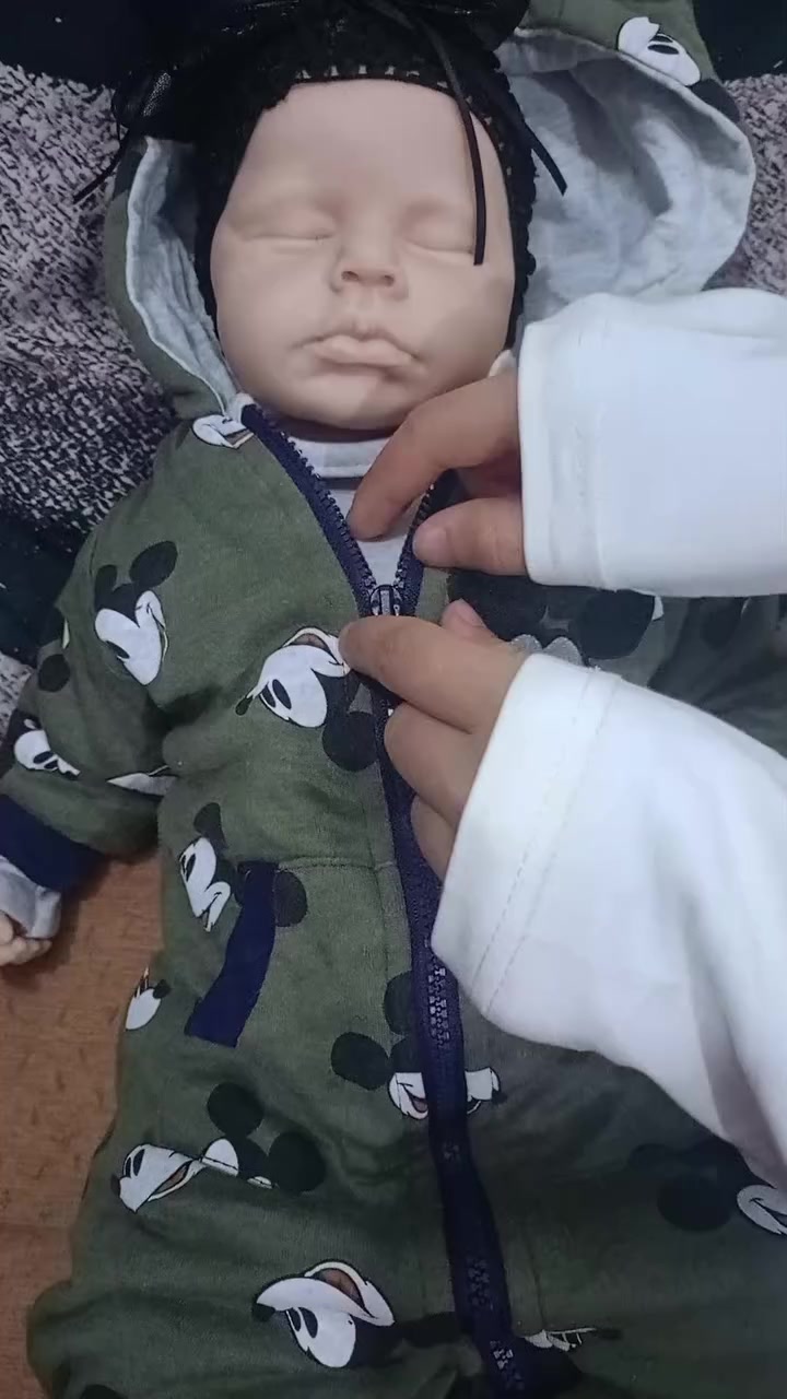 بيبي جلاتين البطن سوفت🥰 حجم كبير...للحجز مراسلة الصفحة 🌹


**إذا كنت صاحب هذا الإعلان وتريد حذفه لأي سبب، رجاءا أرسل رسالة إلى الدعم الفني**