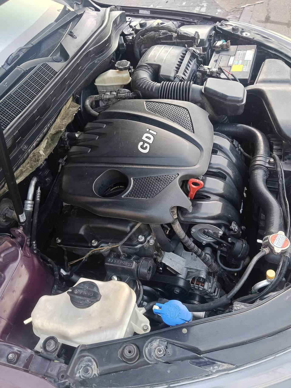 سلام عليكم سيارة كيا اوبتما لبيع موديل 15امريكي بيه بس باب السائق مبدل نفس اللون رقم دولي باسمي مابيه نقص جاهزه تبريد تدفه السعر105وبيه مجال الاستفسار ***********
