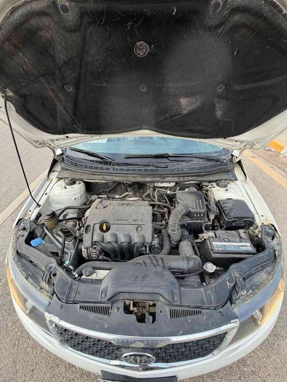 للبيع كيا سيراتو وارد خليجي موديل ٢٠١٢ فول مواصفات بيها صبغ جاملغ خلفي فقط سنويتها ل٢٧ السعر ١٠٥ وبيها مجال مكان السيارة الصويرة للإستفسار ***********
