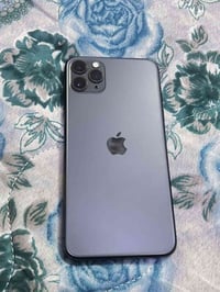 آيفون ١١ برو ماكس • امريكي • بطارية ٨٧