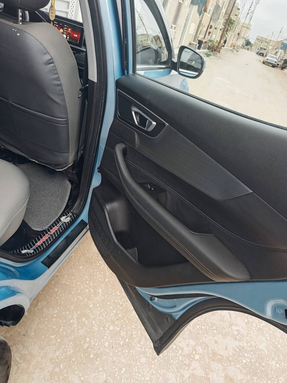 تيكو 4 برو موديل 2022
ماشية 27 الف حره رقم انكليزي بغداد هزة جديده  مكانها كربلاء كفالة عامه عدا بارد بالجاملغ الخلفي  وموضح بالفيديو والباقي كفاله تبريد قطعتين تشغيل عن بعد ثلاجة وسطية دخول ذكي 
 دوشمه
 مطريات
  ستيرن خياط 
فرشة دشبول
  ارضيات اصلية
 وداش كام خلفي امامي الاصلي مو ابو ٤٠ الف انارة داخلية ريمونت وموبايل التحكم الاصلية يعني جاهزة من كلشي 
السعر 110 وبيها مجال قليل


**إذا كنت صاحب هذا الإعلان وتريد حذفه لأي سبب، رجاءا أرسل رسالة إلى الدعم الفني**