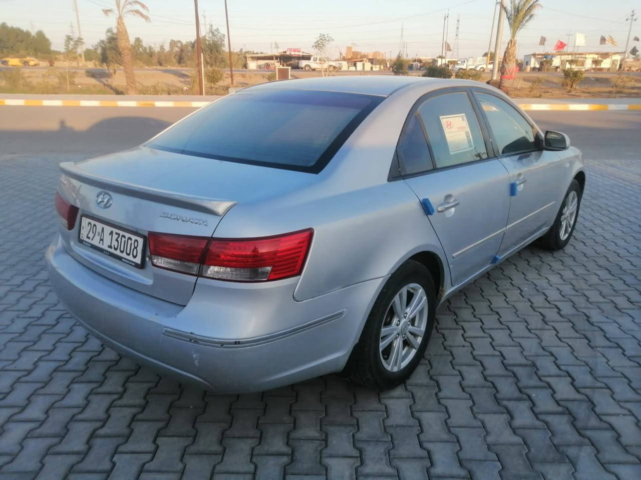 المقدس للبيع .
سوناتا 2009 وارد كوري خط واحد بانزين محرك 2000  السياره جديده ومكفوله وجاهزه من كلشي محرك جديد شرط مامفتوح حداديه وتخم تاير جديد رقم واسط دولي وسنويه لل30  السعر 113  وبيه مجال ترهم مراوس وترهم قدميه ومده  مكاني واسط قضاء الحي   للاستفسار *********** / ***********
