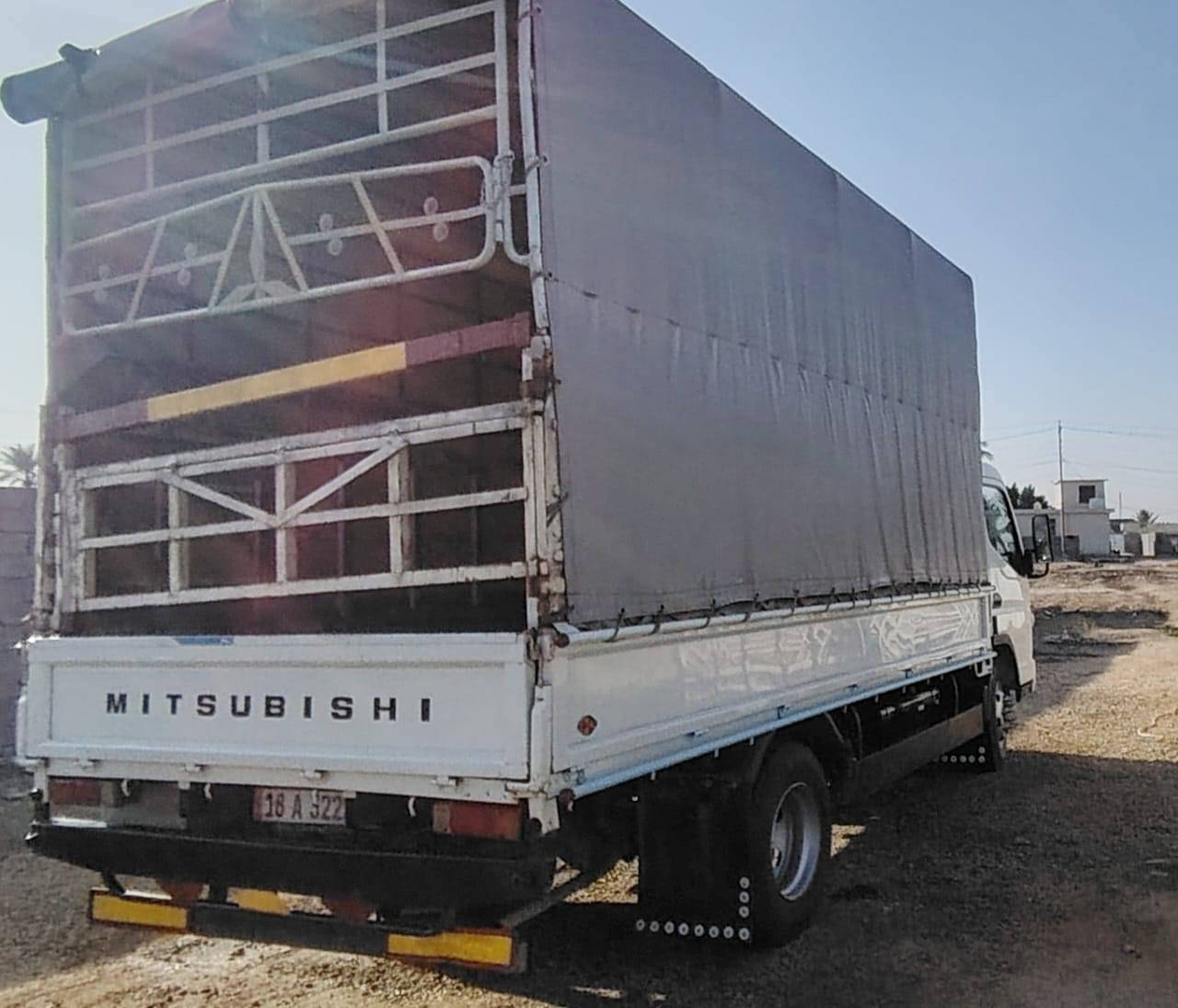 السلام عليكم اخوان كنتر ١٣ سياره جديده تخم تاير جديد صارله ٢٠يوم من شديته كير محرك .اكسل مكفول السياره جديده زلغ مابيهه اترايك بصره اربيل رقم بابل انكلزي اربعه طن ثاني يوم تحويل الاتصال ***********
