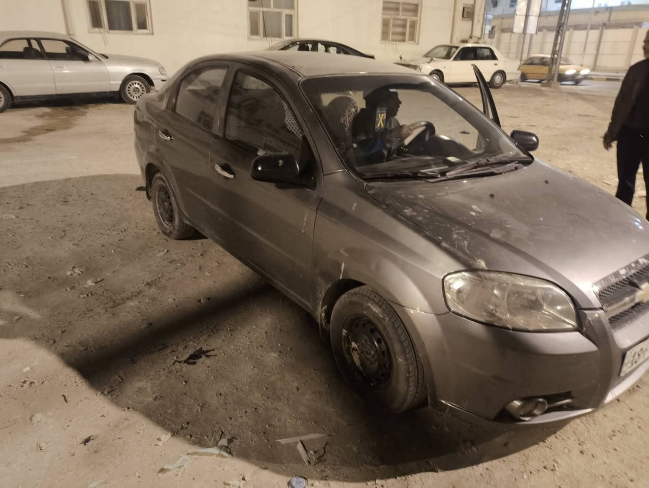 للبيع افيو 2009 السياره نضيفه جدا السعر 52 كير عادي مسكر 1600  مكان السياره نجف اتصال على الرقم *********** اني مكلف بالنشر اتصل على الرقم فقط بدون مراسله رجاا
