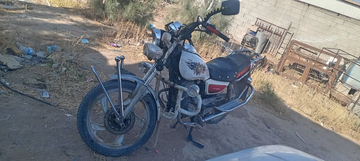 برتقاله للبيع
السعر 500 بيها مجال
محرك مفتوح شرط لا صرف ولا بخار 
حجم المحرك 200
للاستفسار ***********
