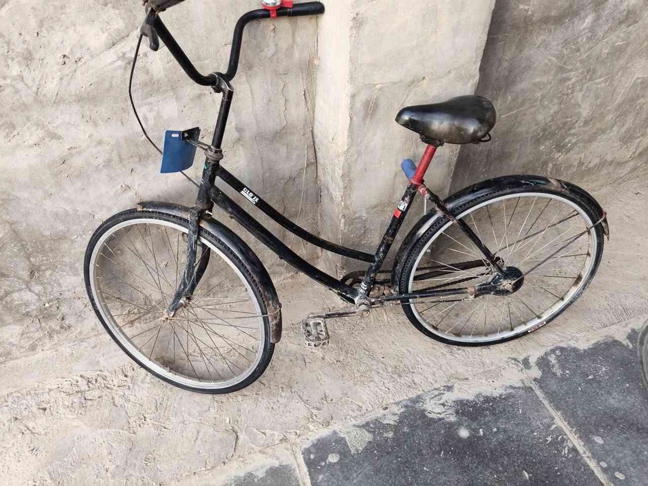 السلام عليكم بايسكل للبيع والشراي طبله خاص


**إذا كنت صاحب هذا الإعلان وتريد حذفه لأي سبب، رجاءا أرسل رسالة إلى الدعم الفني**