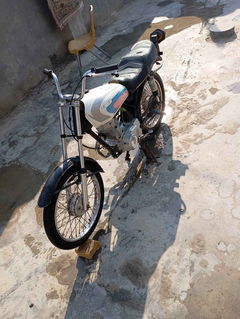 سلام عليكم دراجه للبيع كلك كلك كلشي ما عوزها هاي كدام عينك ب275وبيها مجال قليل كلش. مكان شافعيه +رحمه للعباس لحد يصير لوتي بل تعاليق تره اهنيه وافشله رقمي***********
