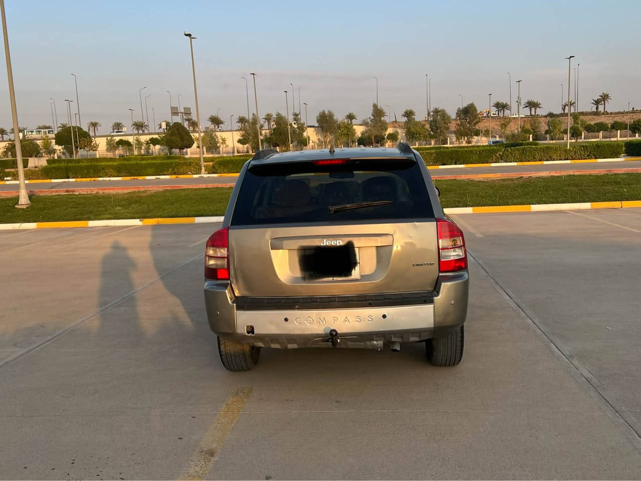 السلام عليكم
السعر فقط 71 📍ومجال
للبيع او مراوسه برقم شمالي جيب كومباس موديل 2007 محرك 4 سلندر حجم المحرك 2400 السياره فول فول مواصفات 1/1 السياره گير محرك طخم تايرات كله شرط كهربائيات كلها شرط السياره بيها 3 قطع صبغ بدون دواخل وبدون ضربه سياره جاهزه وحلوه تحويل تريد او وكاله حاظر وغرامات شرط السعر 71 ورقه ومجال وعليها 300$ دولار غرامه ينزل من السعر مكان السياره اربيل للتواصل الاتصال
***********- بي واتساب
***********- بي واتساب
*********** أربيل, العراق
