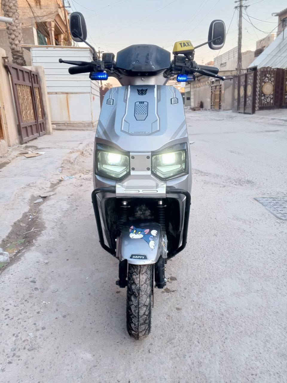 السلام عليكم دراجه شحن ام عيون ملف 2000 درجة  نضيفه  6بطاريات ام بي ثري بس نقص عقل اشاير بريكات شغال سعر 430 بي مجال وصل موجود ***********واتس
