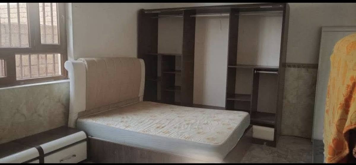 السلام عليكم
غرفة نوم للبيع
رقم الهاتف 
***********
العنوان قرب منطقة سد الموصل
