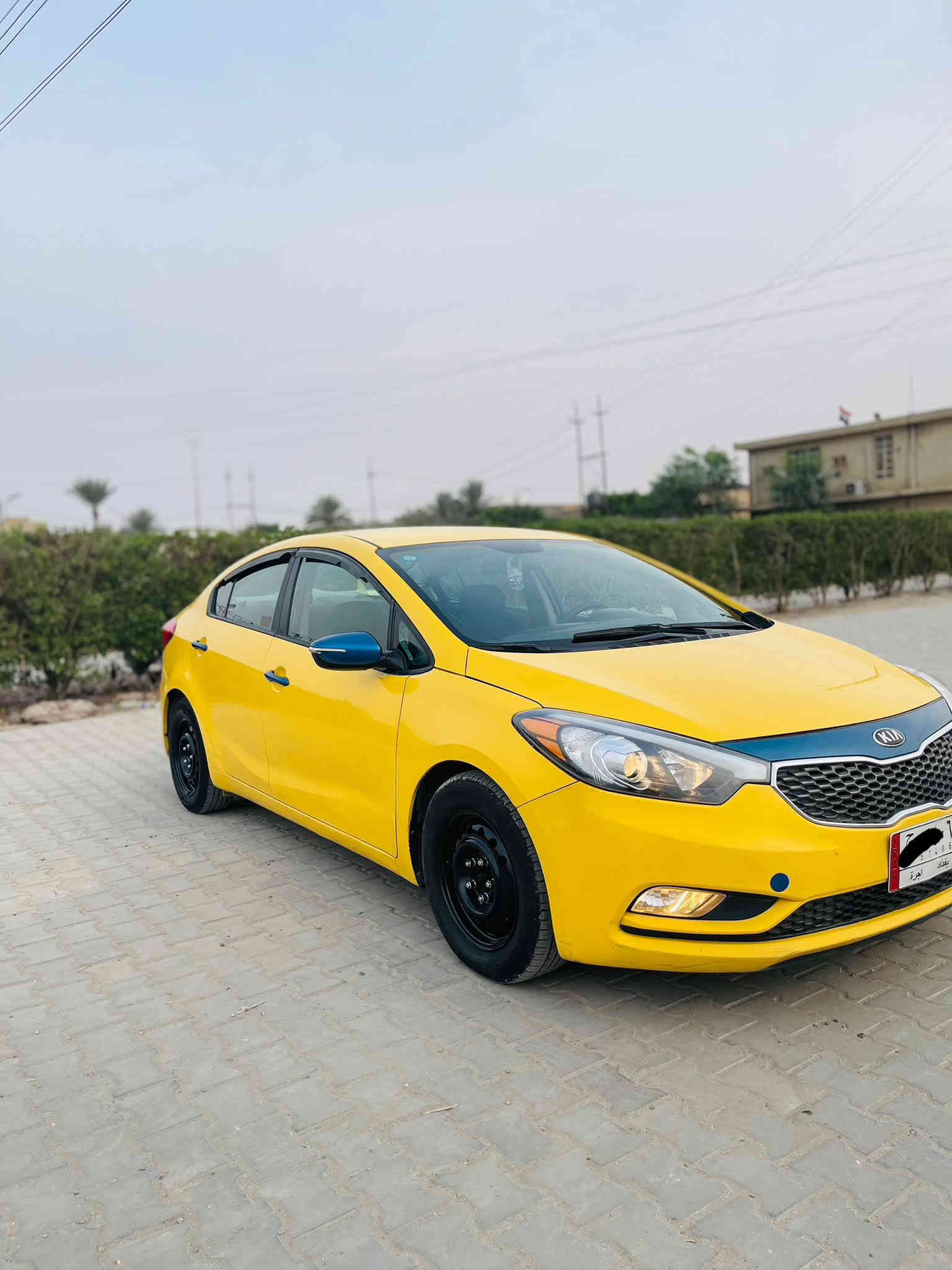 سلام عليكم كيا فورتي 2015 وارد أمريكي حادث جاملغ امامي فقط بدون دواخل الغود شواصي حوض تكم مكفولات اليبل واحد عده حادثه صبغ اوله ما معيوده
  شرط الفحص وين ما يعجبك 
محرك1800دوش مرغوب على وضع شركة ما مفتوح كير على وضع شركة مكفولات ماشيه فقط mi138 
تبريد شغال ثلج + تخم تاير ويل جديد 
صدر امامي و الخلفي جديد حداديه فوللل
نص فول
فول تحكمات استرين
كأمره رجوع R
نظام قياده ذاتي
مانع زلاق
تقليل وقود 
شاير بلمري
نظام ايكو 
محرك1800دوش 
باقي بيه مواصفات هواي العنوان بغداد السعر( 115 بيه مجال البسيط شراي
رقم هاتف ***********
