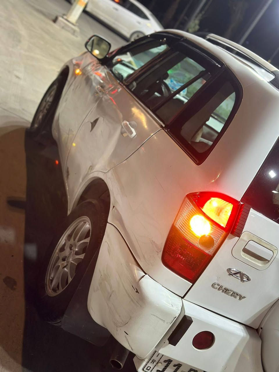 سلام عليكم  تيكو 2012 للبيع 
ميكانيك جاهز كهربائيات شغالة كلها 
سيارة تبريد تدفئا مكينة كير جدد 
عوزها ترتيب على بارد 
سعرها 40 وبيها محال حك الجية بس 
مكان حي اور
*********** بغداد, العراق
