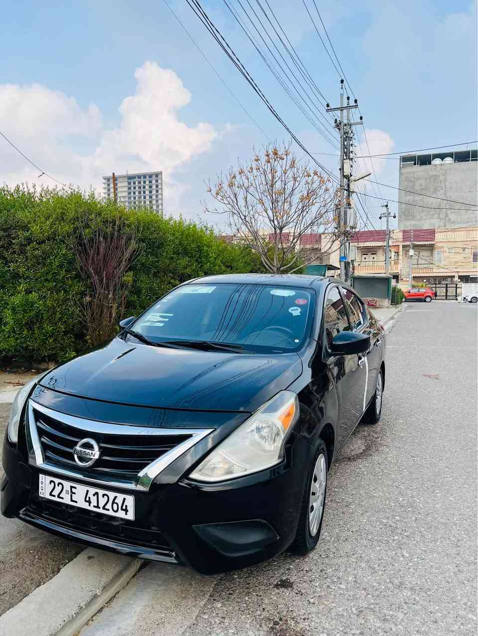 Nissan versa 2016
گێر تۆماتیک 
یەدە نیکل 
سوکان ڤۆلیۆم 
دەبل گێچ -- تحدید سرعة 
٣ پارچەی بۆیاغە،  یەک  پەڵەیەک ساردی هەیە 
پێشی کەپسە ، پشتی جەمپەکی هەیە شانسی و ناو حەوز و هەمووی بە شەرت 
بەردی گزۆز بە شەرت 
گێر و مەکینە بە شەرت 
ساردی و گەرمی بە شەرت 
ژینگەو ريگاو بانی نوێیە 
***********
نرخی ٩٢ مەجالەکی زۆر کەم أربيل, العراق
