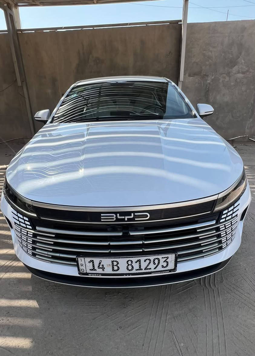 BYD دسترويل
موديل ٢٠٢٥
ماشيه ٦٠ الف
مبدل بيها الصندوك غير لون ومغلف ndf لون ابيض بيها بارد بالجنطه كلش قليل 
مكفوله من كلشي عده الجنطه 
سيارة باسمي وتحويل ثاني يوم
سعرها ١٧ مليون وبيها مجال قليل رقم الهاتف *********** البصرة, العراق
