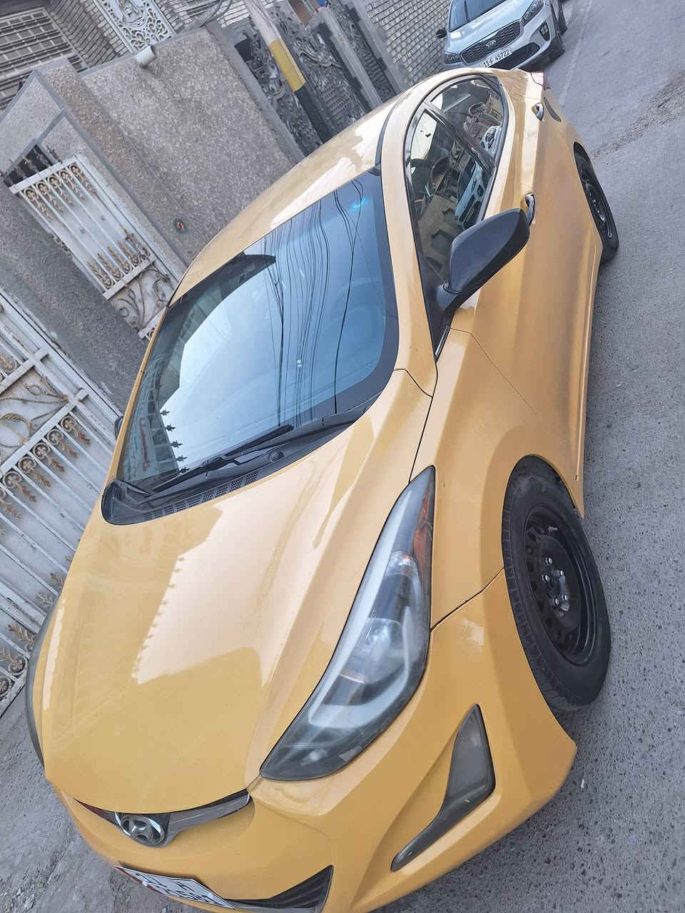 للبيع – هيونداي إلنترا 2016 🚘
سيارة نظيفة جداً والاستعمال شخصي، ما محتاجة أي مصروف.رقم بغداد انكليزي 
بأسمي حادث باب وجاملغ خلفي 
مدينة الصدر ***********
السعر ١١٣ قابل للتفاوض
